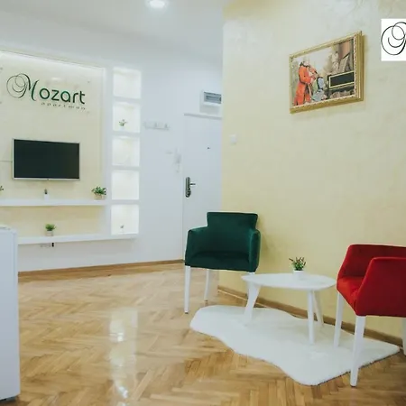Mozart-apartman Apartment Arandjelovac
